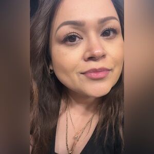 Meet your Posher, Jenny